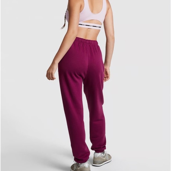 Vs pink ivy fleece relaxed sweatpants magenta pink 
 ivy fleece full zip hoodie - Picture 4 of 8